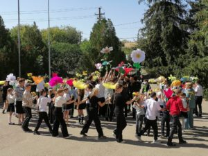 Подробнее о статье Флешмоб «Цвети мой край!»